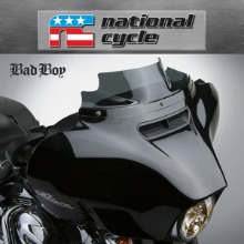 네셔널싸이클(Nationalcycle) Harley Davidson(할리 데이비슨) Touring(FLHT, FLHX) &#039;14~&#039;21 Bad Boy™ Replacement Screen - Dark Gray, 95% Tint (배드 보이 리플레이스먼트 스크린 - 다크 그레이) N27420