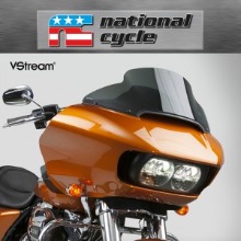 네셔널싸이클(Nationalcycle) Harley Davidson(할리 데이비슨) ROAD GLIDE (FLTR, FLTRU, FLTRXS) &#039;15~&#039;21 VStream® Low Replacement Screen - Dark Gray, 95% Tint(브이스트림 로우 리플레이스먼트 스크린 - 다크 그레이) N20433